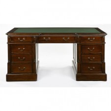 Colonial Desk